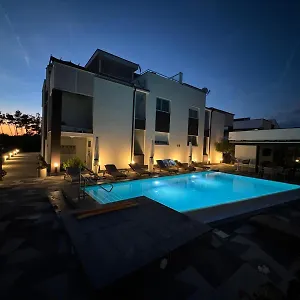 Apartament Laura 1